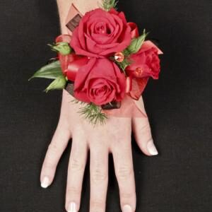 PUTTING ON THE RITZ RED